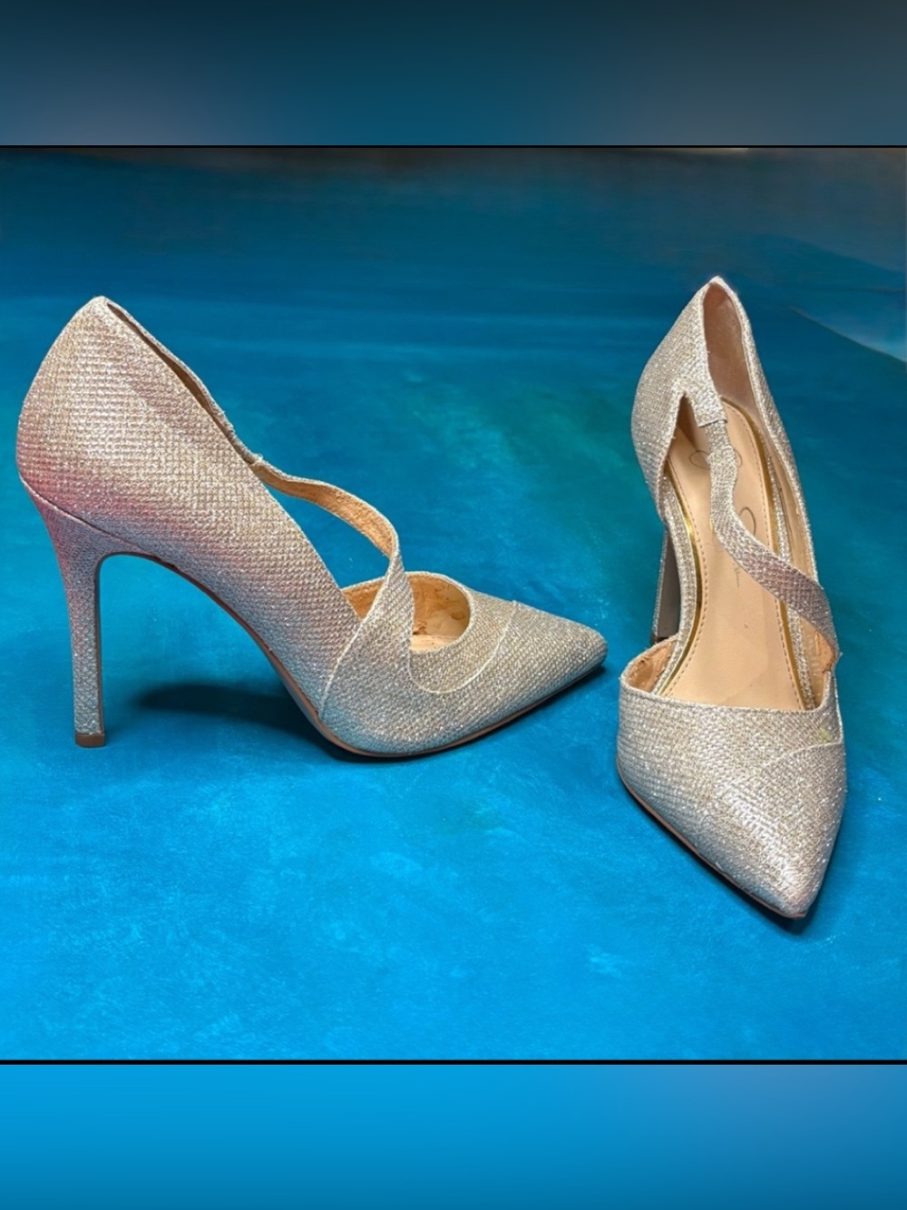 Jessica Simpson Metallic Gold Sparkle Mesh Pump Stiletto Heels Size 7M 37 Strap